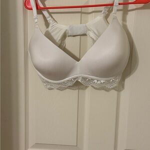 Maidenform White Lace Accent Bra 38D NWOT
